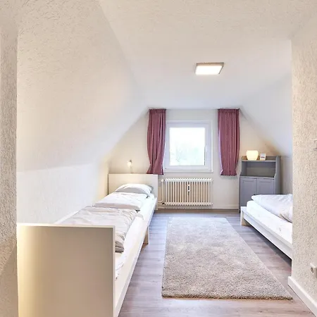 Haus Seezeit 09 *